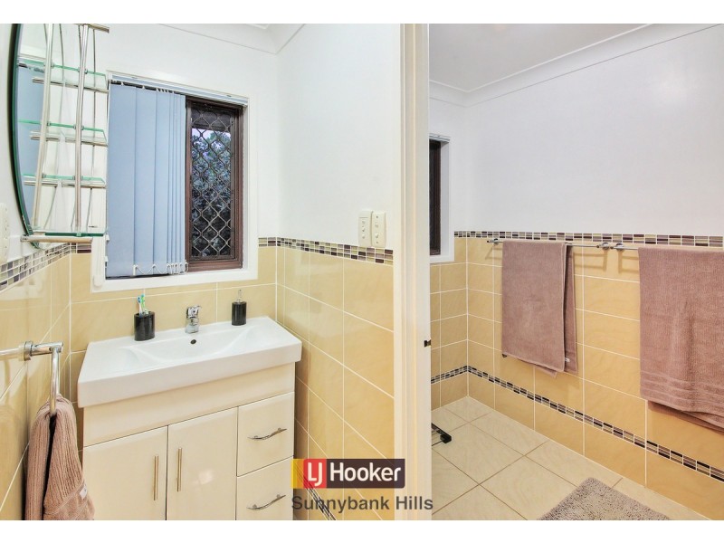 15 Leopardwood Street, Runcorn QLD 4113