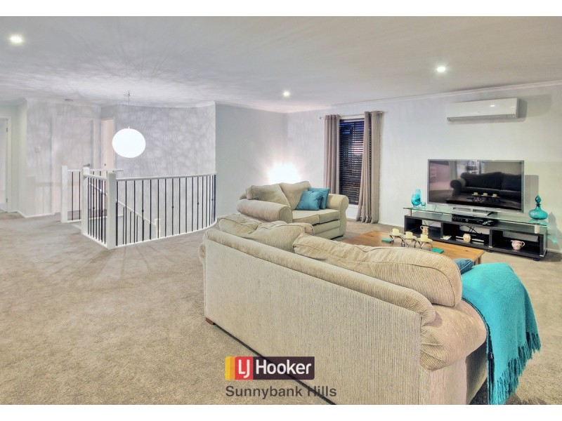 87 Greenways Esplanade, Parkinson QLD 4115