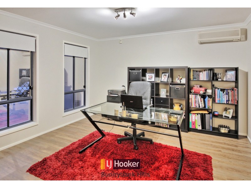 87 Greenways Esplanade, Parkinson QLD 4115