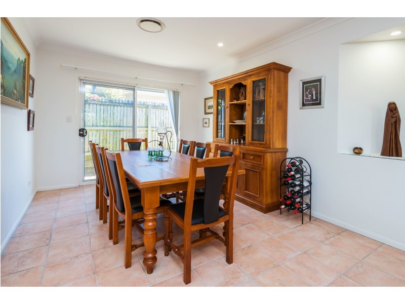 49 Chanel Crescent, Eight Mile Plains QLD 4113