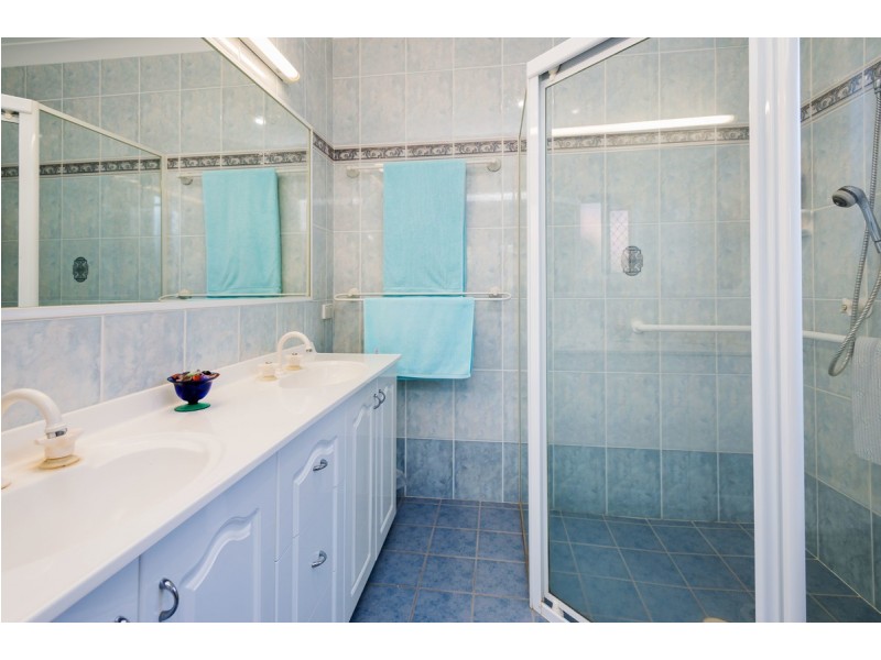 49 Chanel Crescent, Eight Mile Plains QLD 4113