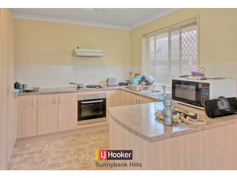 31 Picot Crescent, Runcorn QLD 4113
