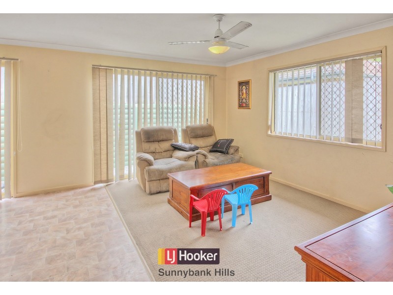 31 Picot Crescent, Runcorn QLD 4113