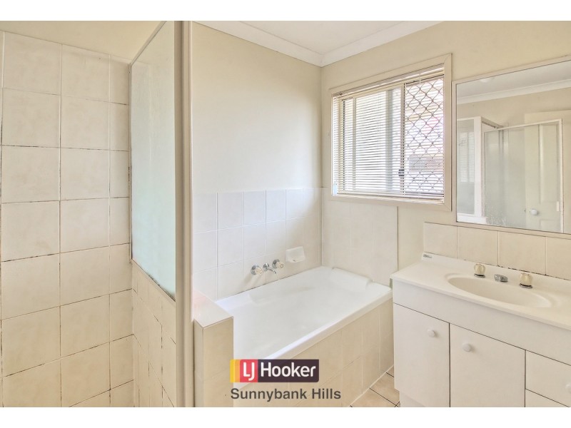 31 Picot Crescent, Runcorn QLD 4113