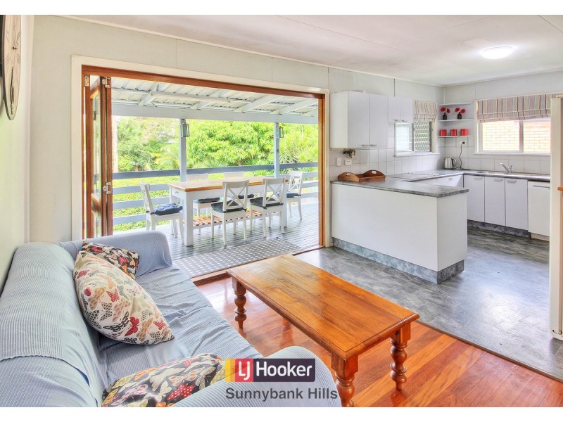 18 Christopher Street, Sunnybank Hills QLD 4109