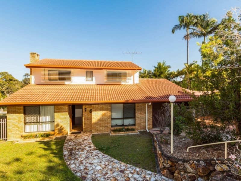 7 Galahad Street, Carindale QLD 4152