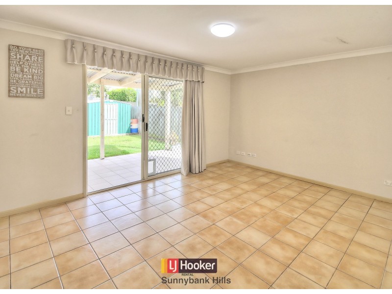 31 Paddington Crescent, Stretton QLD 4116