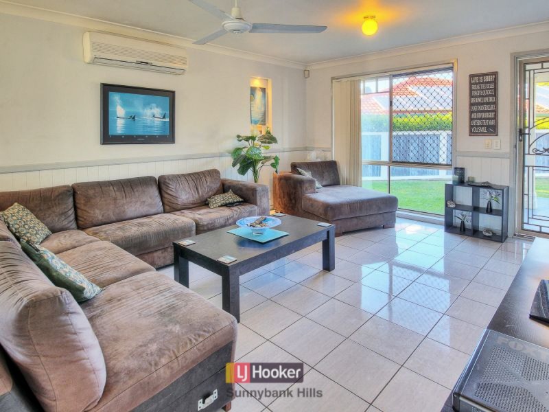 18 Thistle Street, Regents Park QLD 4118