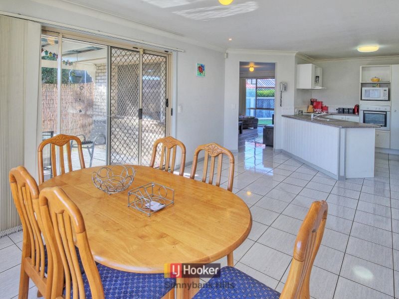18 Thistle Street, Regents Park QLD 4118