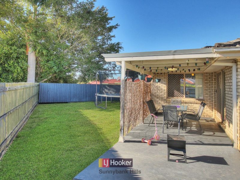 18 Thistle Street, Regents Park QLD 4118