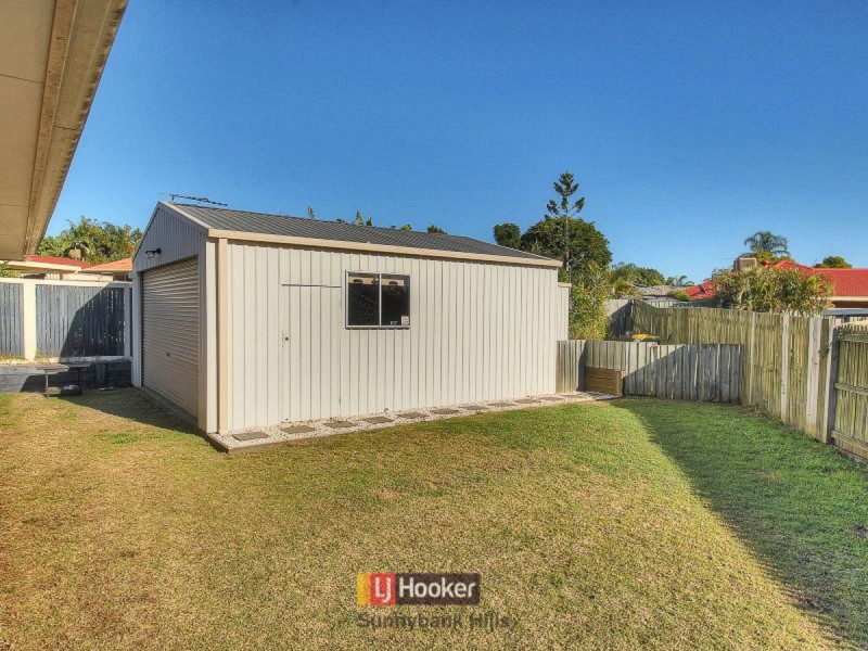 18 Thistle Street, Regents Park QLD 4118
