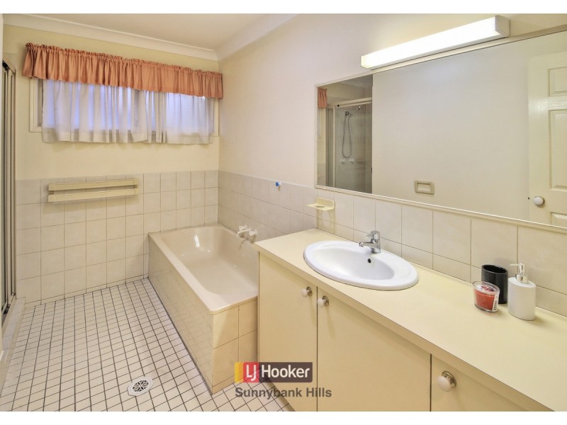 88 Nardie Street, Eight Mile Plains QLD 4113