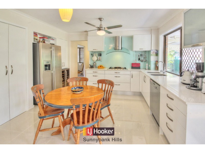 2A Bridgeport Street, Macgregor QLD 4109