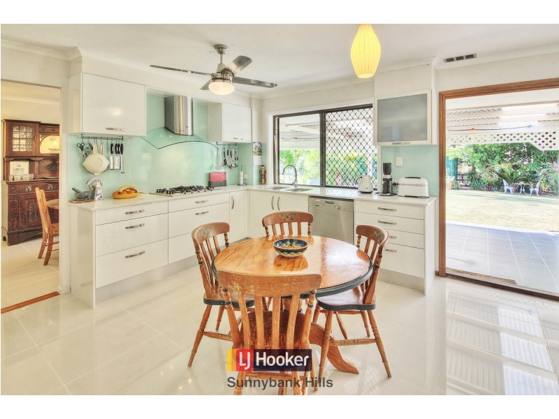 2A Bridgeport Street, Macgregor QLD 4109