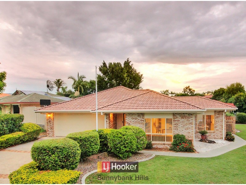 5 Silverdell Crescent, Parkinson QLD 4115