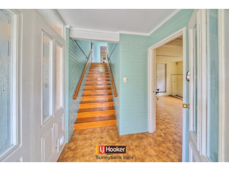 6 Genoa Street, Macgregor QLD 4109