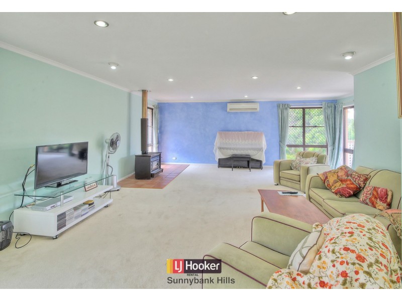 6 Genoa Street, Macgregor QLD 4109