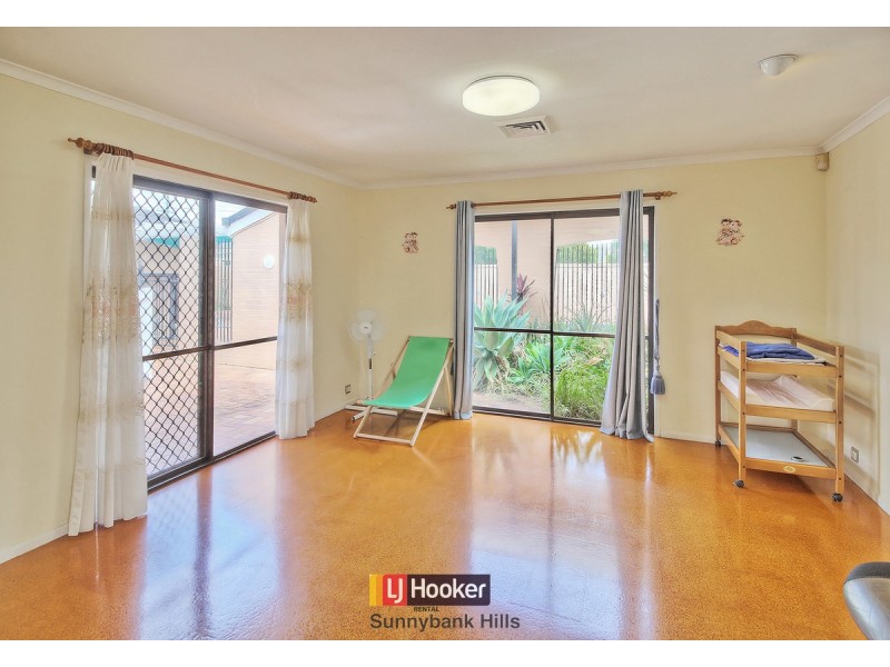 6 Genoa Street, Macgregor QLD 4109