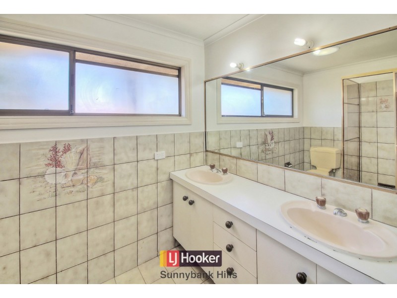 14 Peatmoss Street, Sunnybank Hills QLD 4109