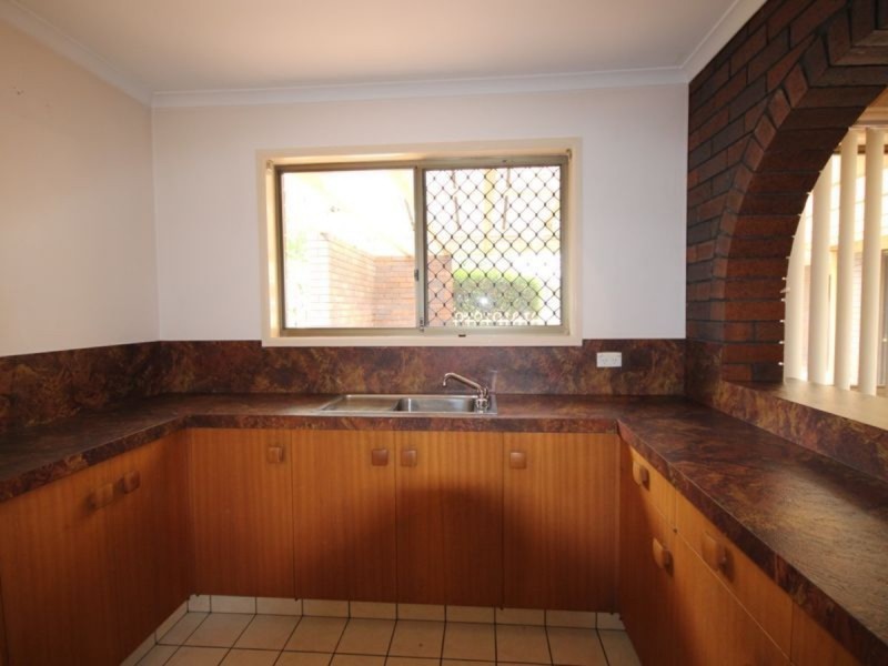 12 Goodwil Street, Robertson QLD 4109