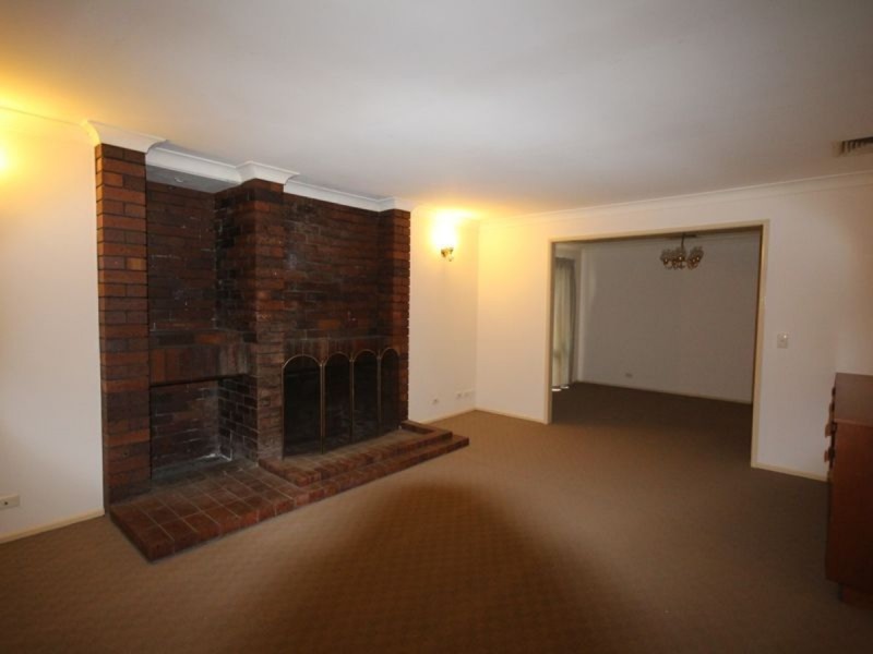 12 Goodwil Street, Robertson QLD 4109