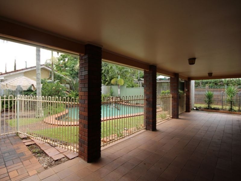 12 Goodwil Street, Robertson QLD 4109