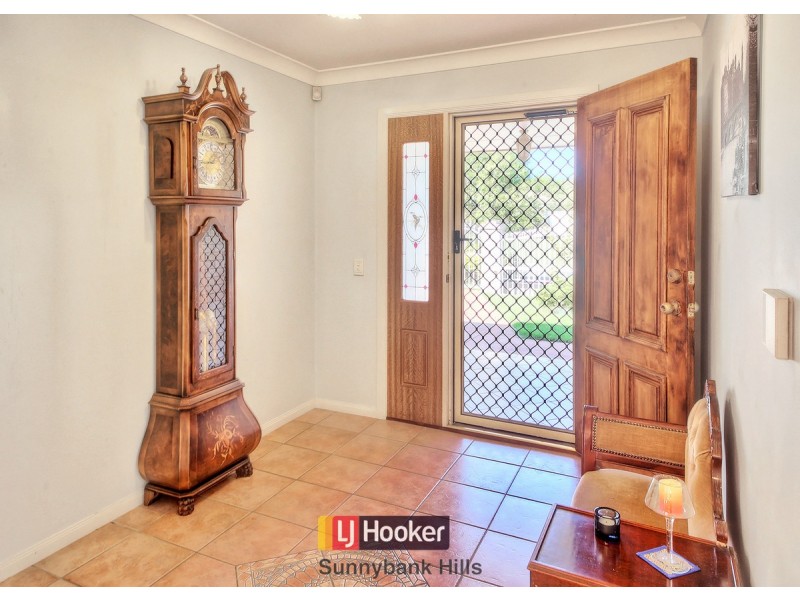 17 Lexington Place, Sunnybank Hills QLD 4109