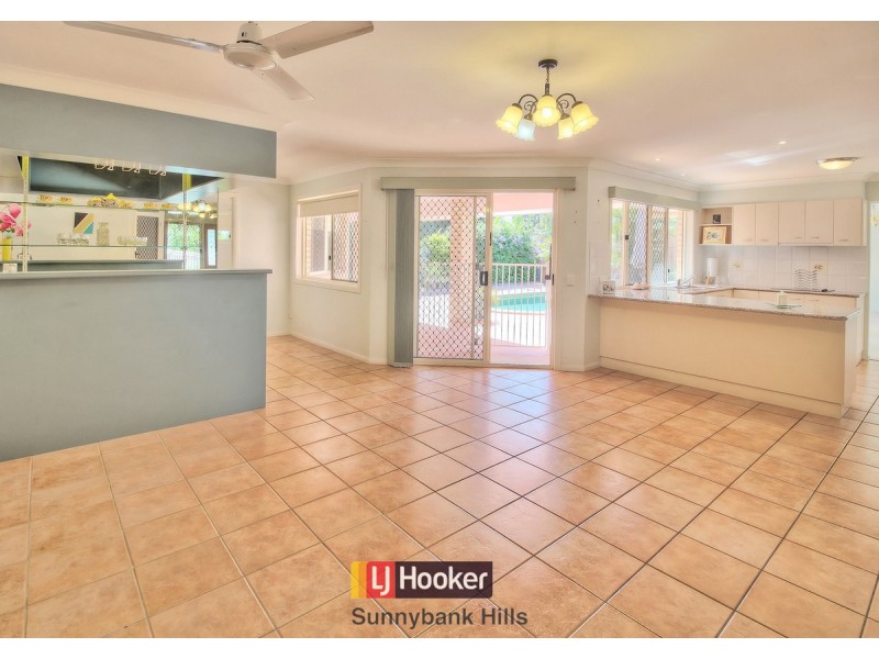 17 Lexington Place, Sunnybank Hills QLD 4109