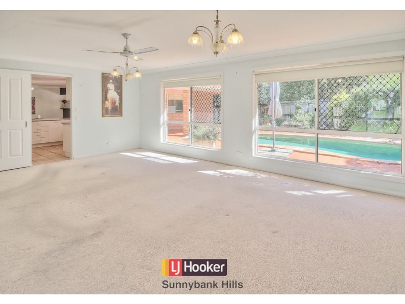 17 Lexington Place, Sunnybank Hills QLD 4109