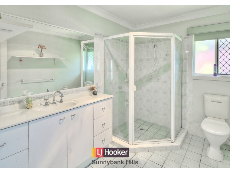 17 Lexington Place, Sunnybank Hills QLD 4109