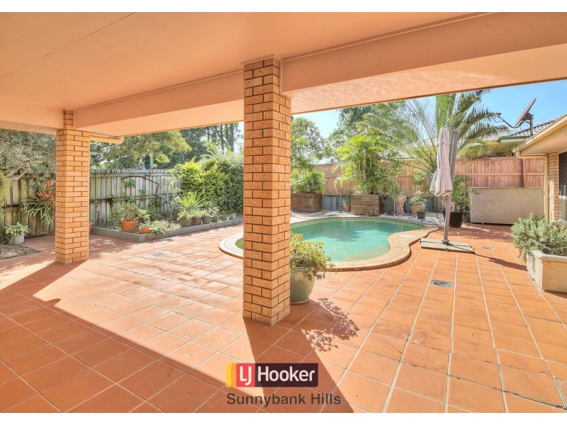 17 Lexington Place, Sunnybank Hills QLD 4109