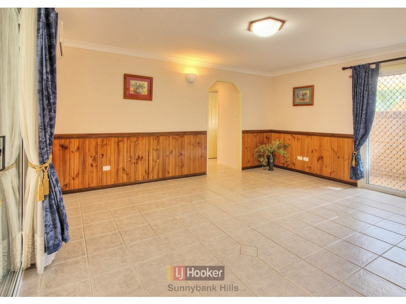 5 Umbel Place, Calamvale QLD 4116