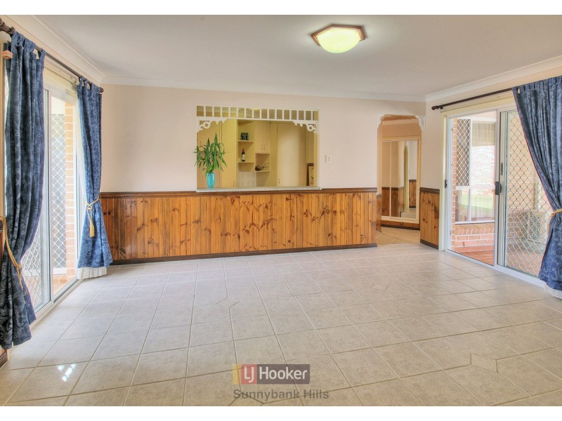 5 Umbel Place, Calamvale QLD 4116