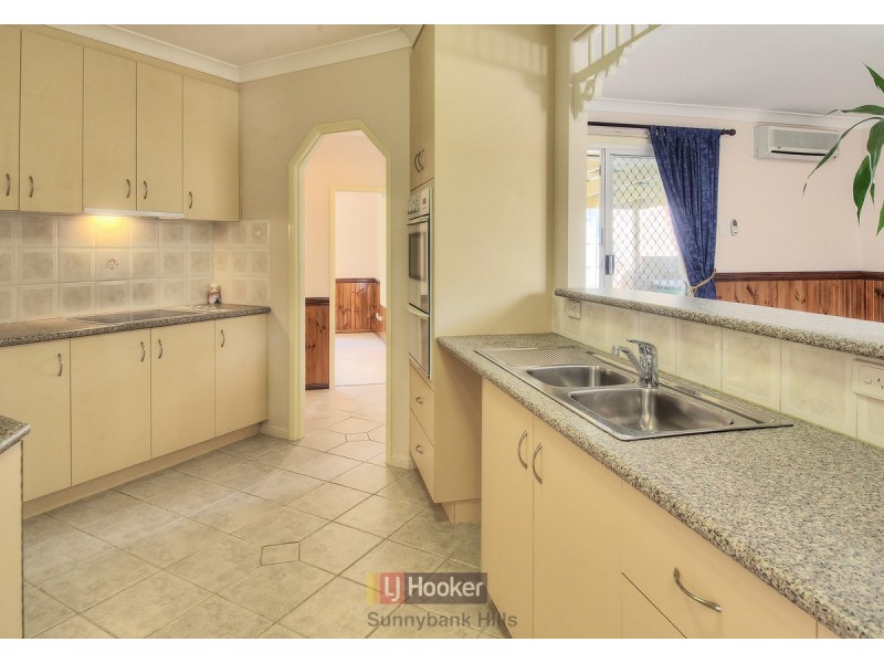 5 Umbel Place, Calamvale QLD 4116