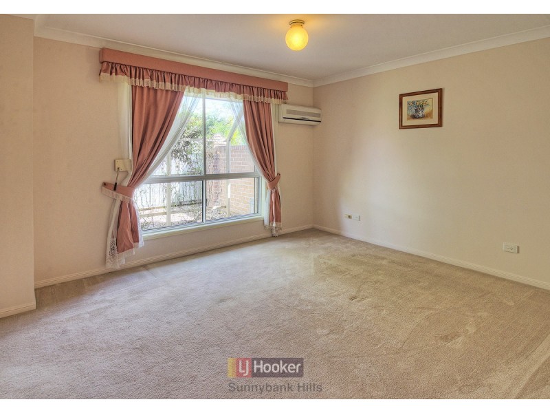 5 Umbel Place, Calamvale QLD 4116
