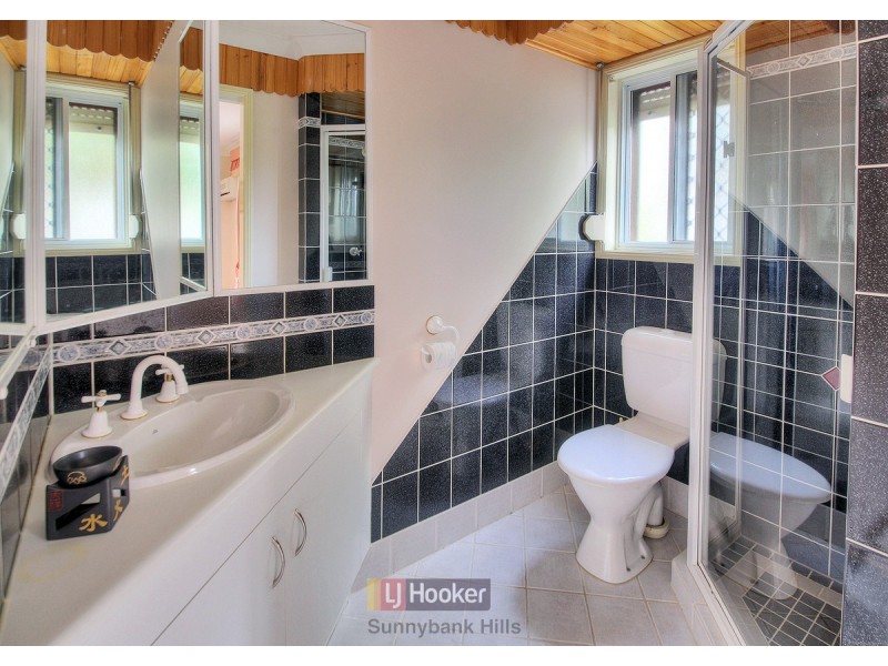 5 Umbel Place, Calamvale QLD 4116