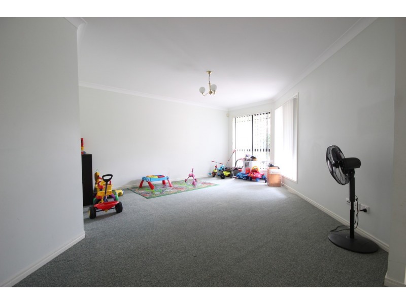 18 Greengrove Place, Kuraby QLD 4112