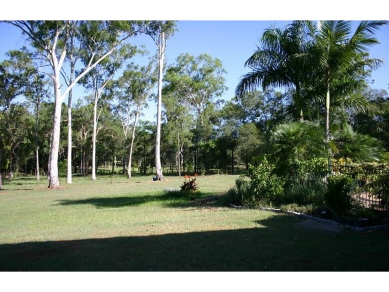 10 Endeavour Court, Park Ridge QLD 4125