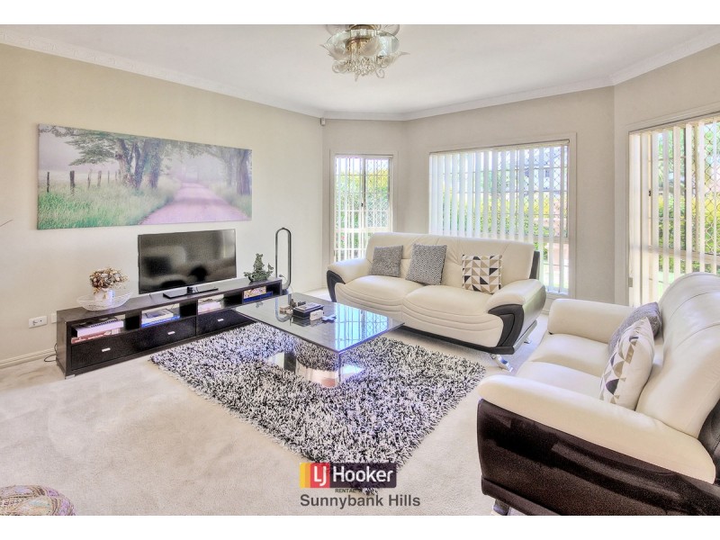 57 Juniper Circuit, Stretton QLD 4116