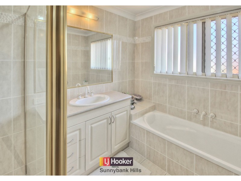 57 Juniper Circuit, Stretton QLD 4116