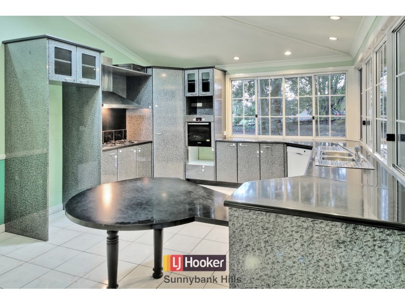 65 Millers Road, Eight Mile Plains QLD 4113