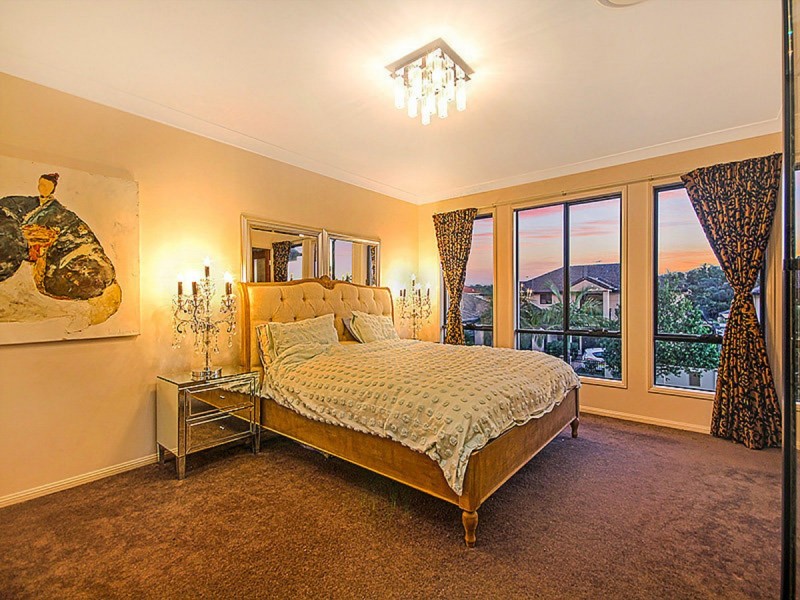11 Juniper Circuit, Stretton QLD 4116