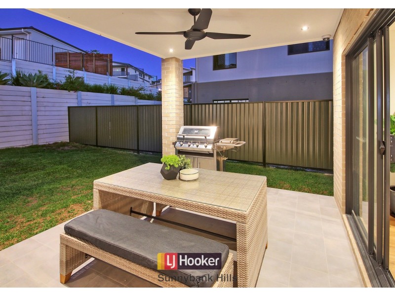 25 Voyager Drive, Kuraby QLD 4112