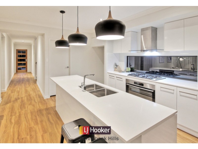 25 Voyager Drive, Kuraby QLD 4112