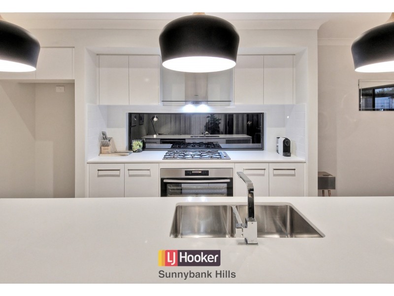 25 Voyager Drive, Kuraby QLD 4112