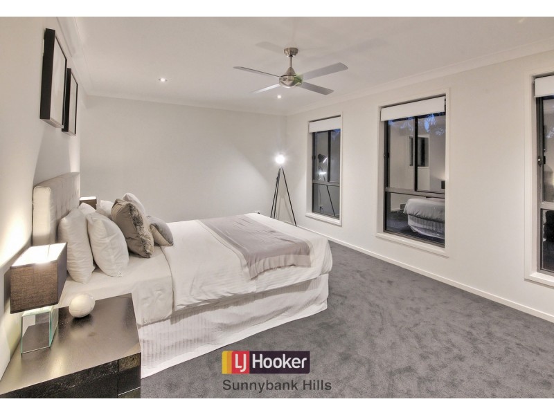 25 Voyager Drive, Kuraby QLD 4112