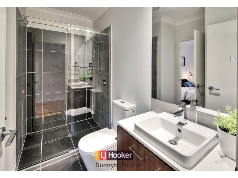 25 Voyager Drive, Kuraby QLD 4112