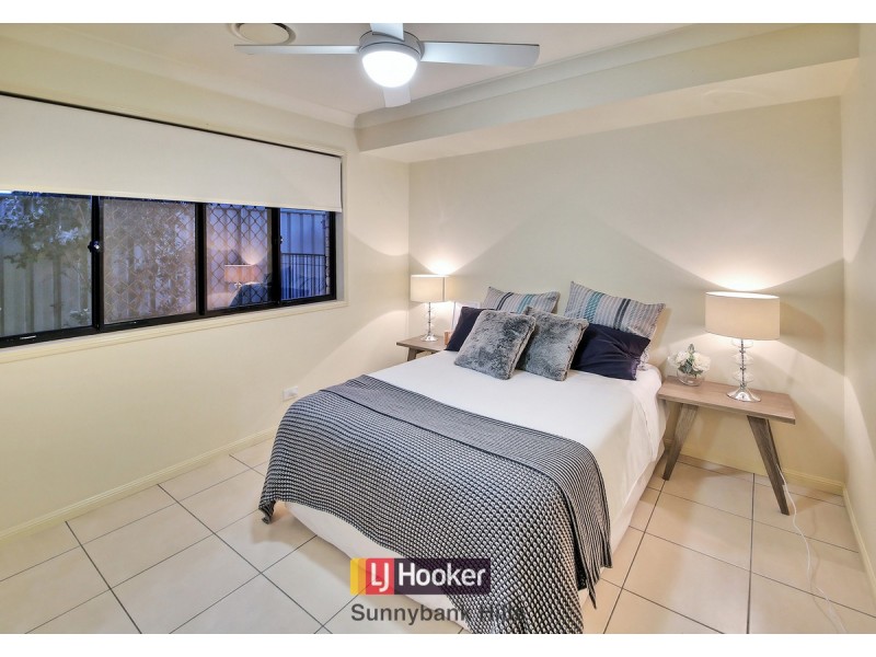 35 Eaton Place, Wishart QLD 4122