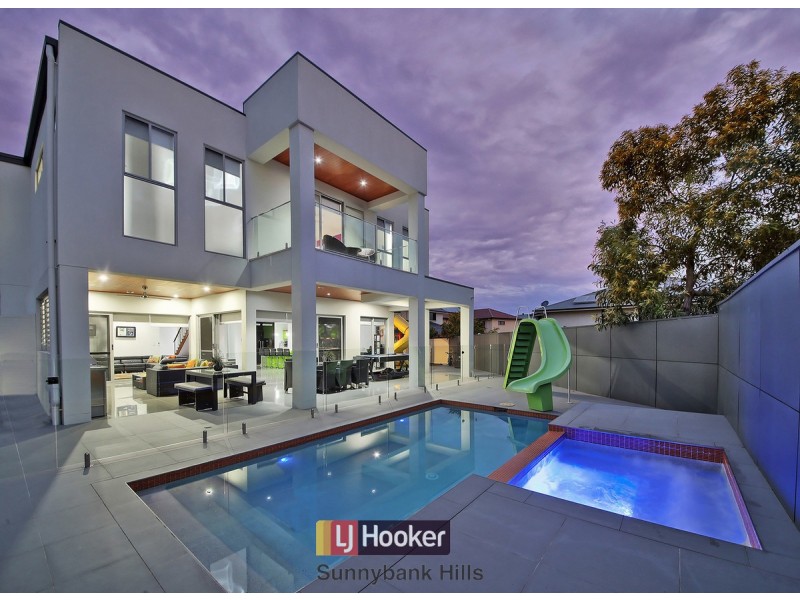 110 The Parkway, Stretton QLD 4116