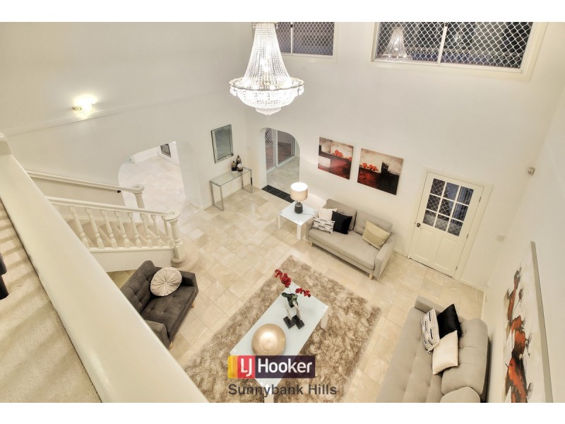 2 Karka Close, Eight Mile Plains QLD 4113